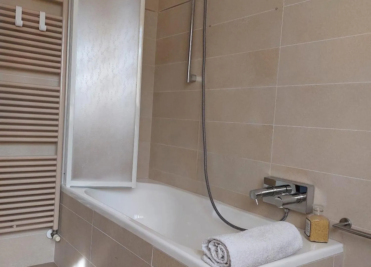 B&B Quattrol Bastiglia 0*,  Italie